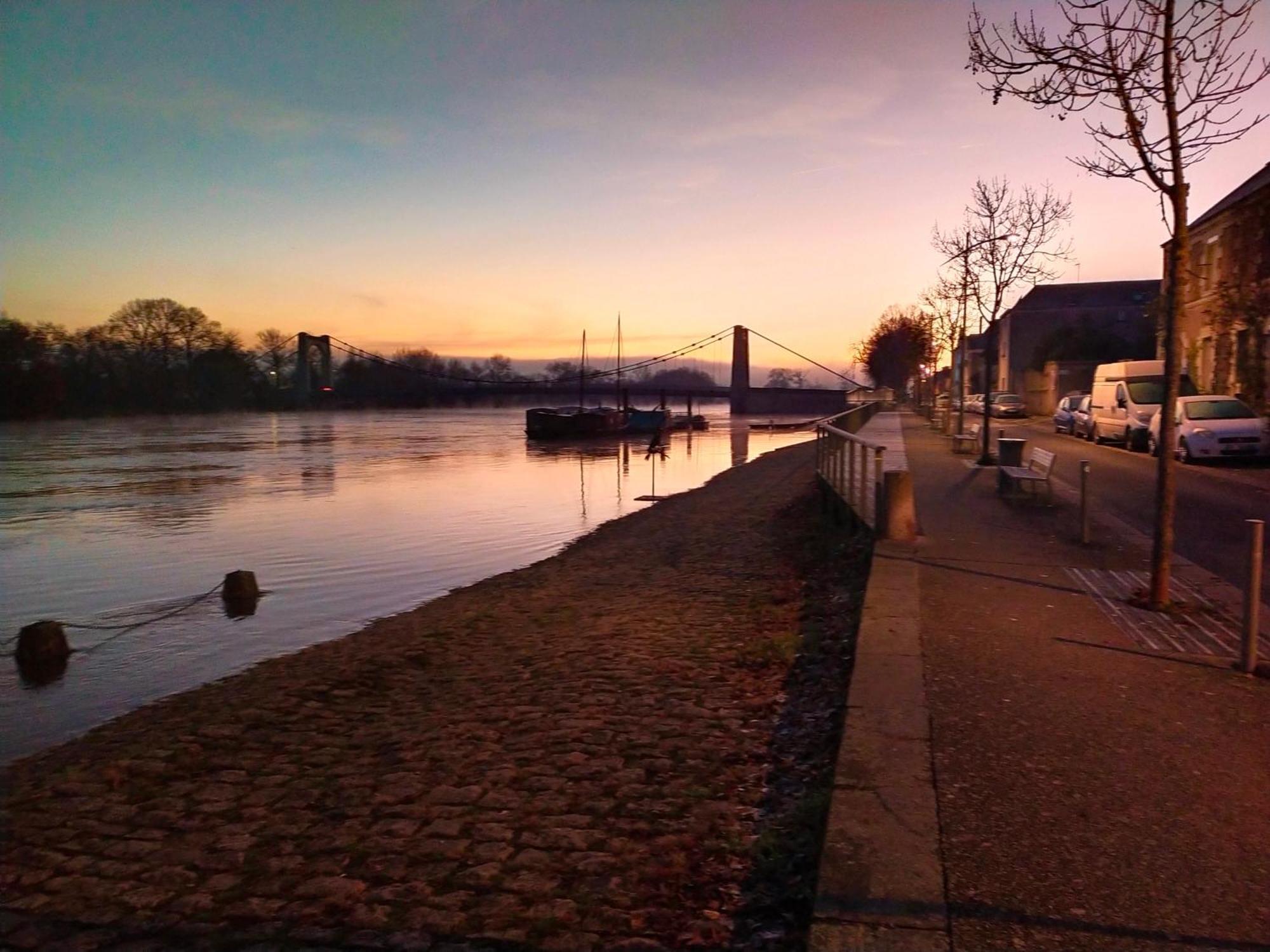 Les Balcons Sur La Loire Bed and Breakfast Chalonnes-sur-Loire Buitenkant foto